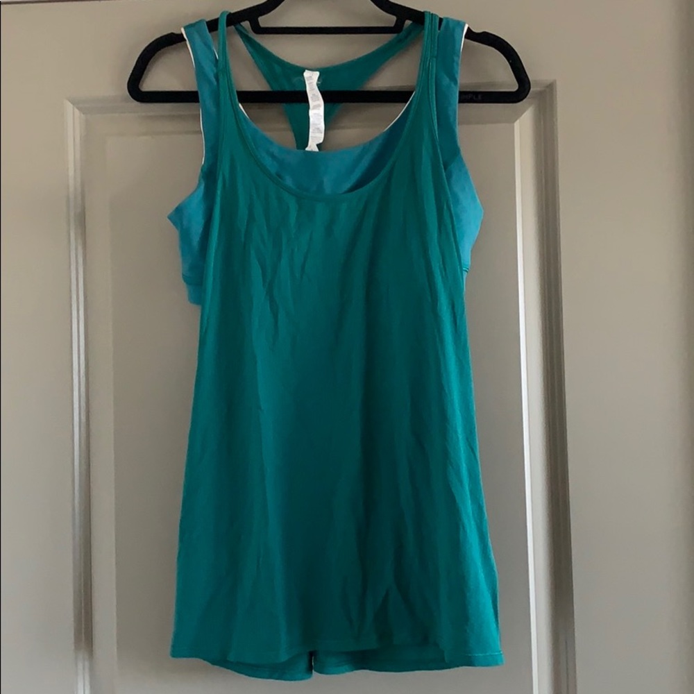 NWOT Lululemon tank with built in bra